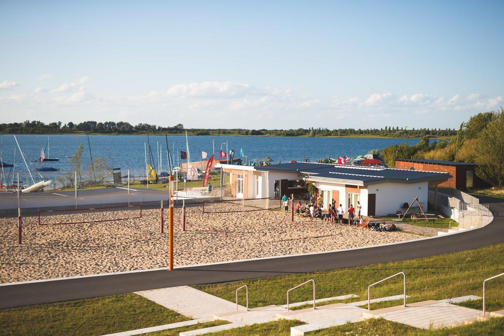 All-On-Sea Camp & Sport Resort Leipzig Am Schladitzer See Rackwitz Exteriér fotografie